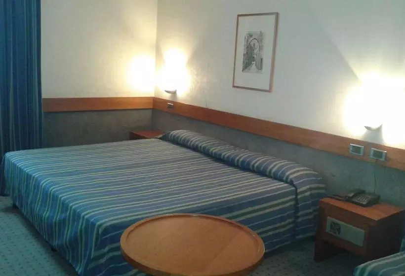 Fotos del hotel Meditur Hotel Cagliari Santa Maria:  8