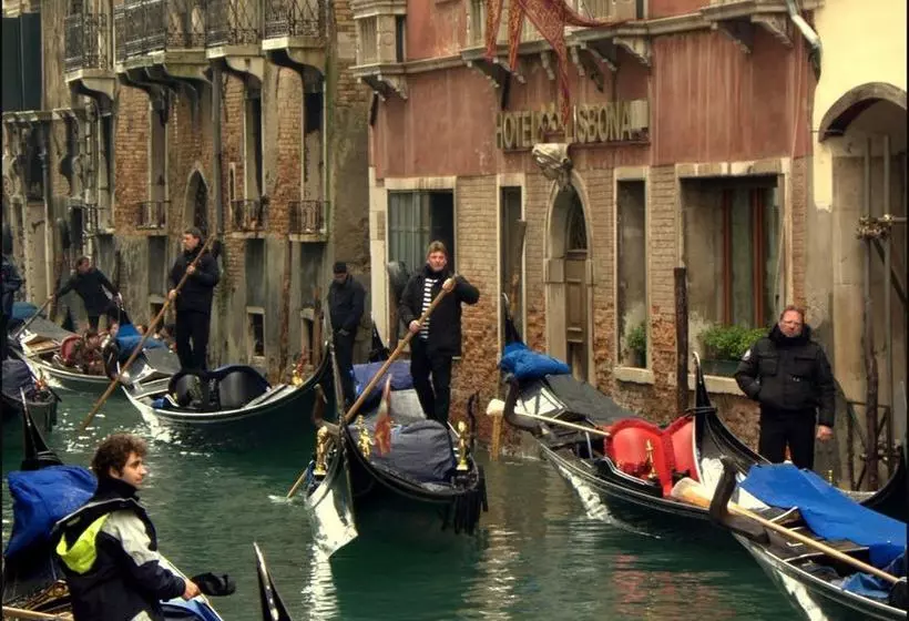 Fotos del hotel Lisbona:  7