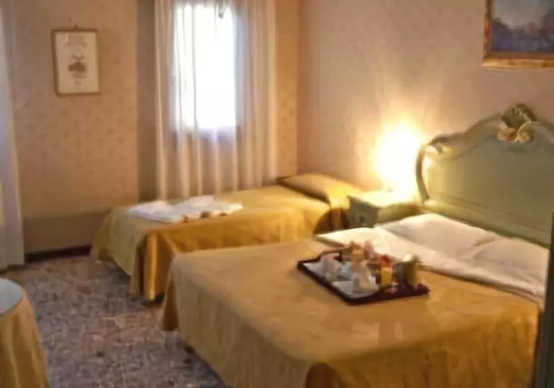 Fotos del hotel Locanda Armizo:  8