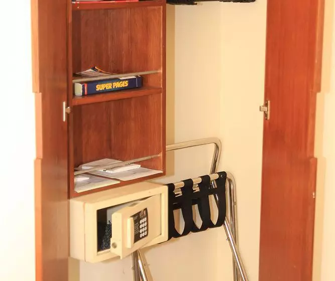 Fotos del hotel Alpha Genesis:  17