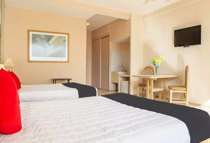 Fotos del hotel Capital O  Villa Monini:  7