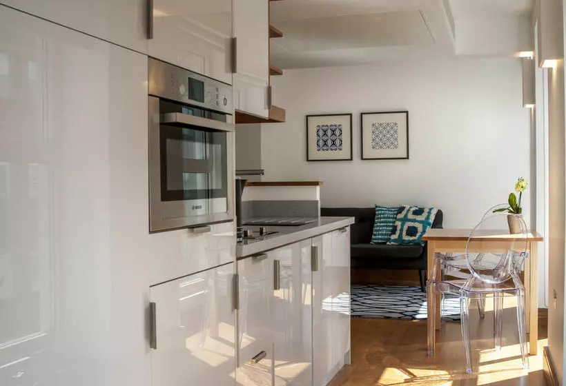 Fotos del hotel Native Tower Hill:  3