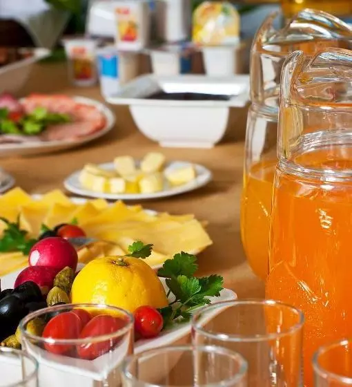 Fotos del hotel Linovo:  4