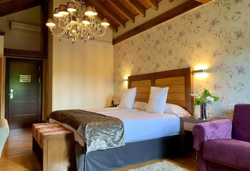 Fotos del hotel Suites Valles Pasiegos:  10