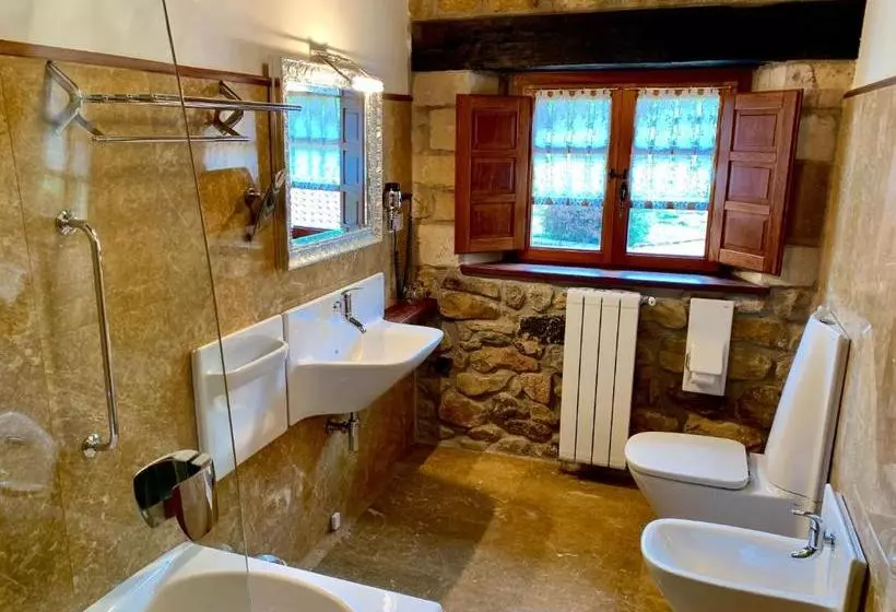 Fotos del hotel Suites Valles Pasiegos:  8