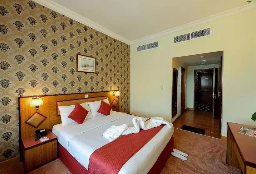 Fotos del hotel Jonrad Hotel:  5