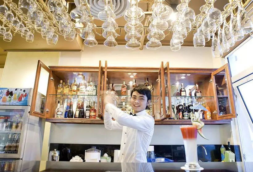 Fotos del hotel Adamas Hanoi:  5