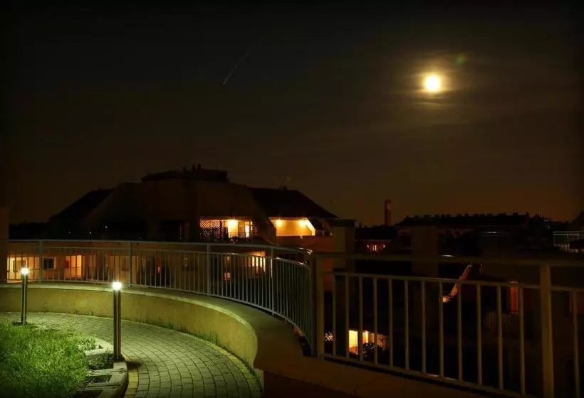 Fotos del hotel Garay Terrace Residence:  12