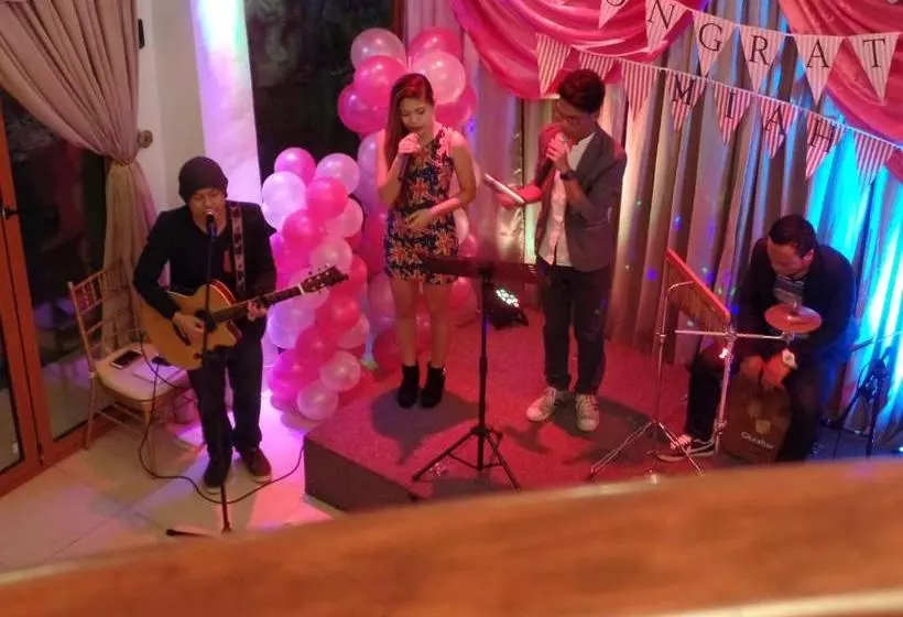 Fotos del hotel Wellcôme:  6