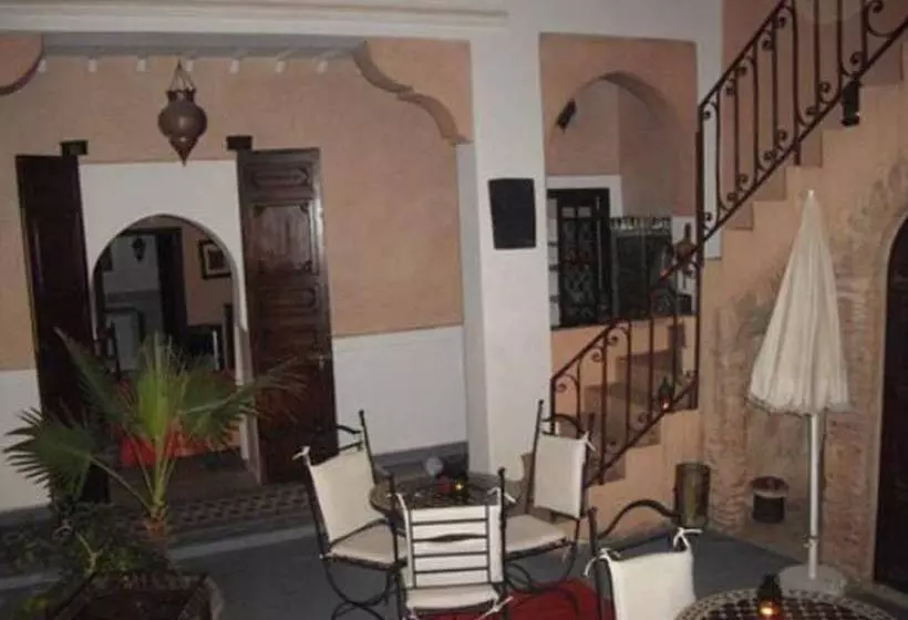 Fotos del hotel Dar Dubai:  15