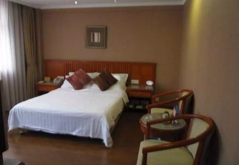 Fotos del hotel Lee Garden:  3