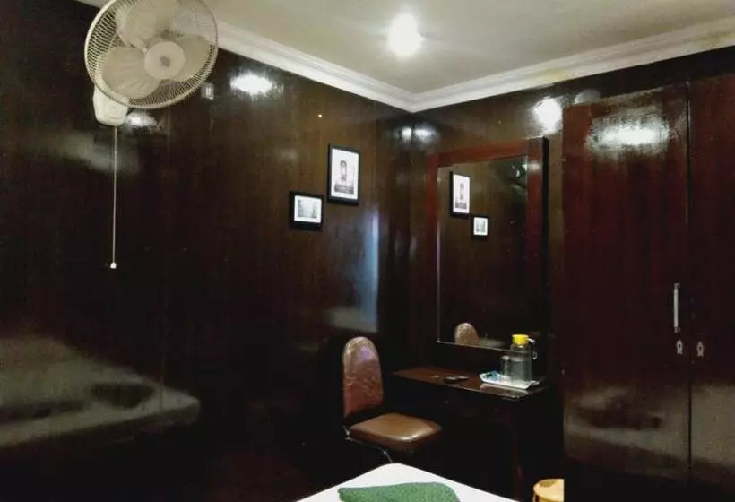 Fotos del hotel Capital Comfort:  15