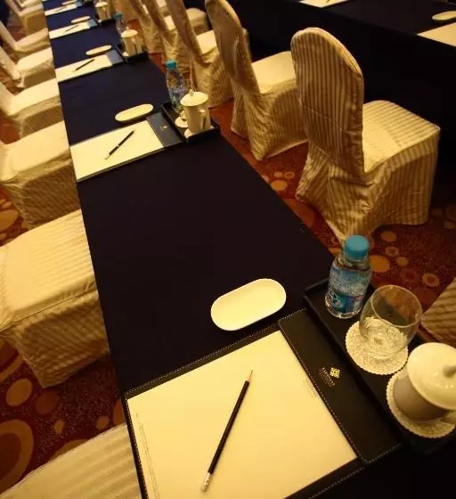 Fotos del hotel Nantong Jinling Nengda:  9
