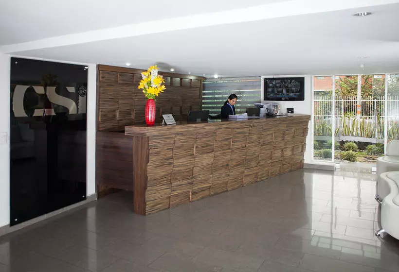 Fotos del hotel Colombians Suite International:  3