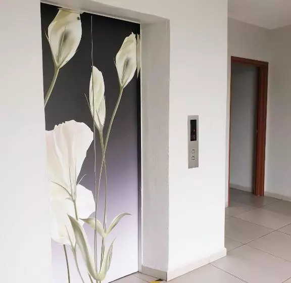 Fotos del hotel Golden Court   Tun Abdul Razak:  12