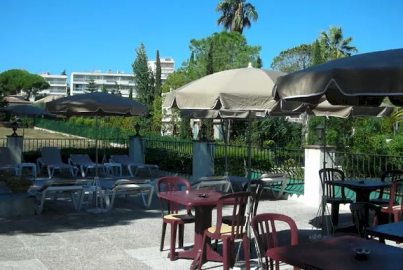 Fotos del hotel Castel Garoupe:  14