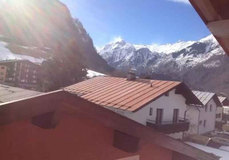 Fotos del hotel Pension Bergheil:  13