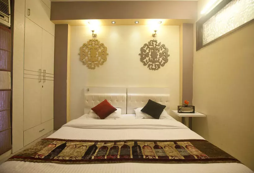 Fotos del hotel Oyo Rooms Rajouri Garden:  18