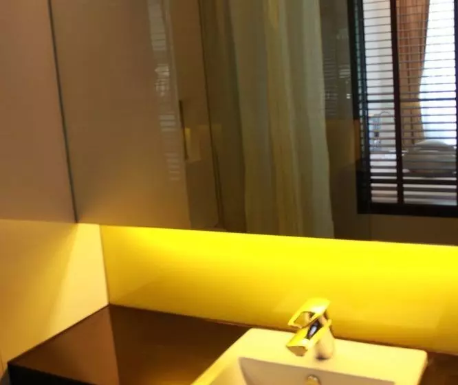 Fotos del hotel The Beach By Glitter House:  19