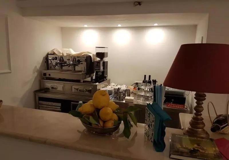 Fotos del hotel Bristol Capri:  3