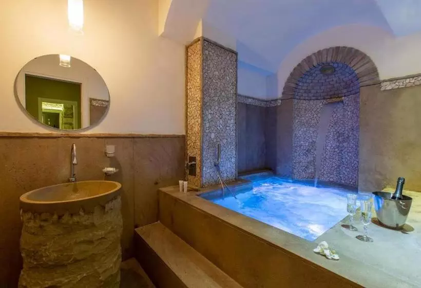 Fotos del hotel Le Jardin Romain Luxury Apartment:  14