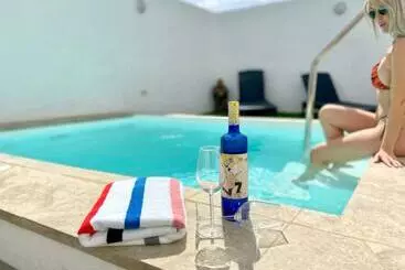 Villa Adrián - Telde
