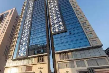 Hotel Emaar Legend