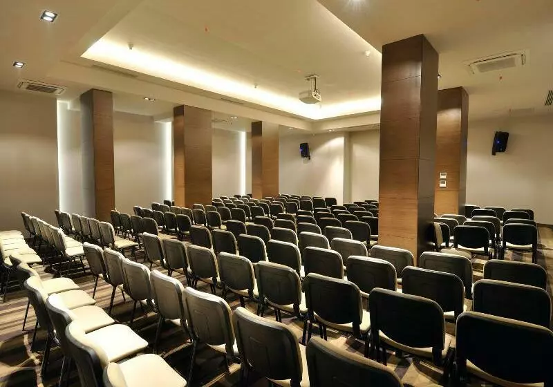 Fotos del hotel Alkoclar Keban:  12