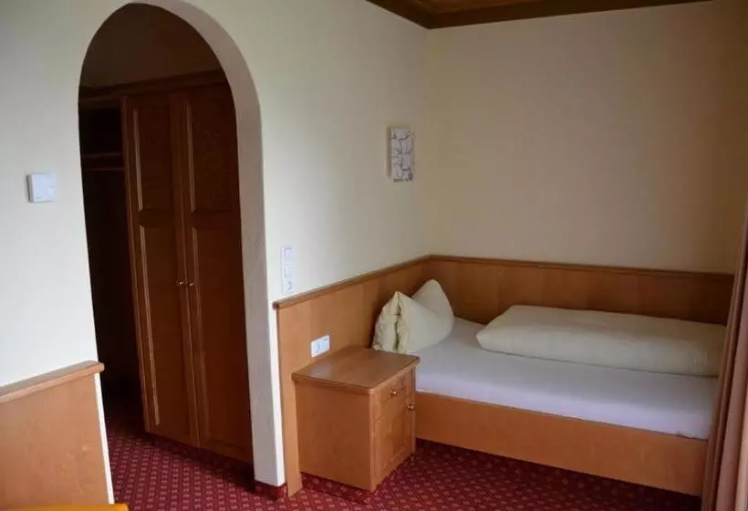 Fotos del hotel -pension Strolz:  2