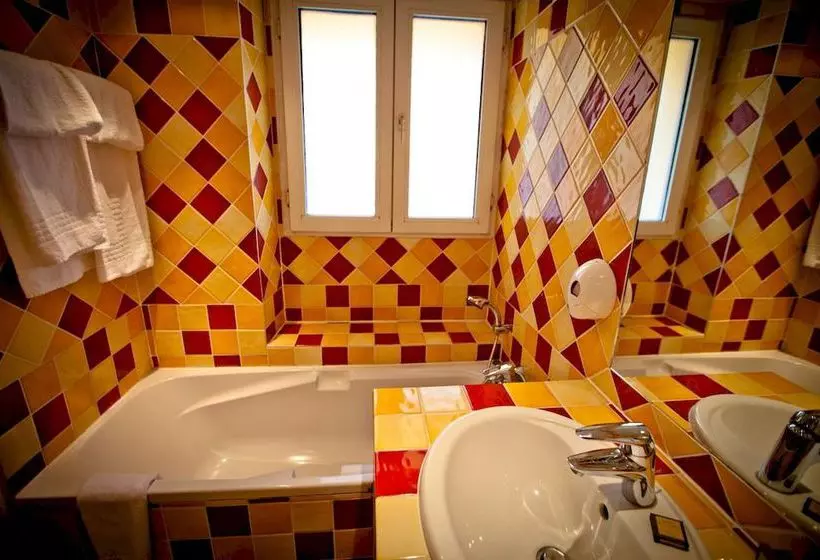 Fotos del hotel De La Tulipe:  17