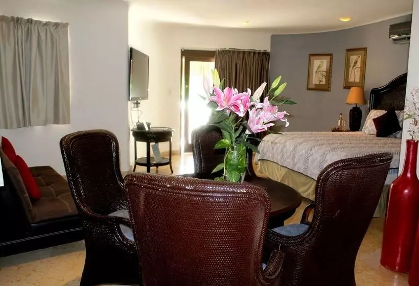 Fotos del hotel Blue Palms By Kamuvan:  15