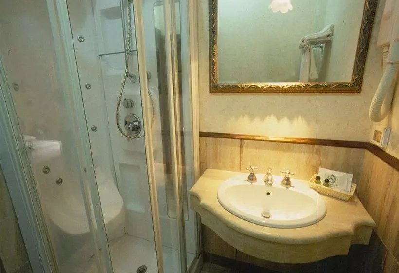 Fotos del hotel Hotel Quisisana:  18