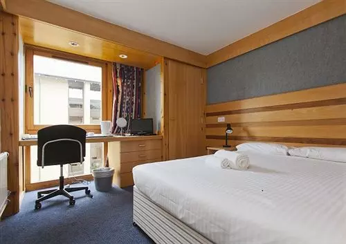 Fotos del hotel West Park Summer Campus:  9