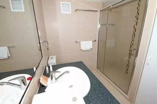 Fotos del hotel Surfers Plaza Resort:  4