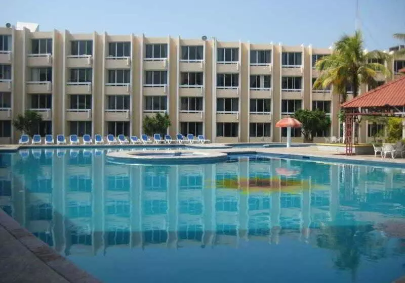 Fotos del hotel Costa Sol Hotel & Villas:  17