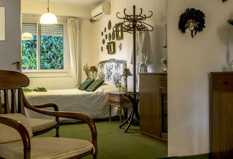 Fotos del hotel Livian Guest House:  15