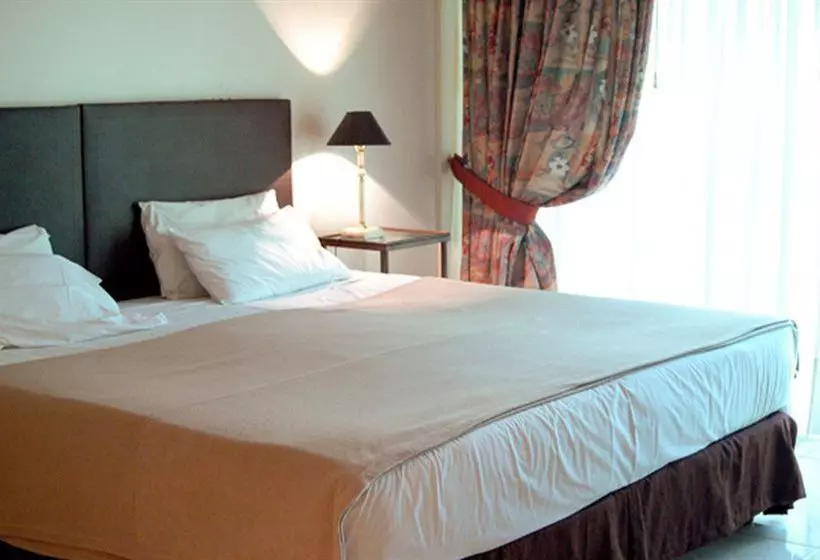 Fotos del hotel Garden All Suites:  22