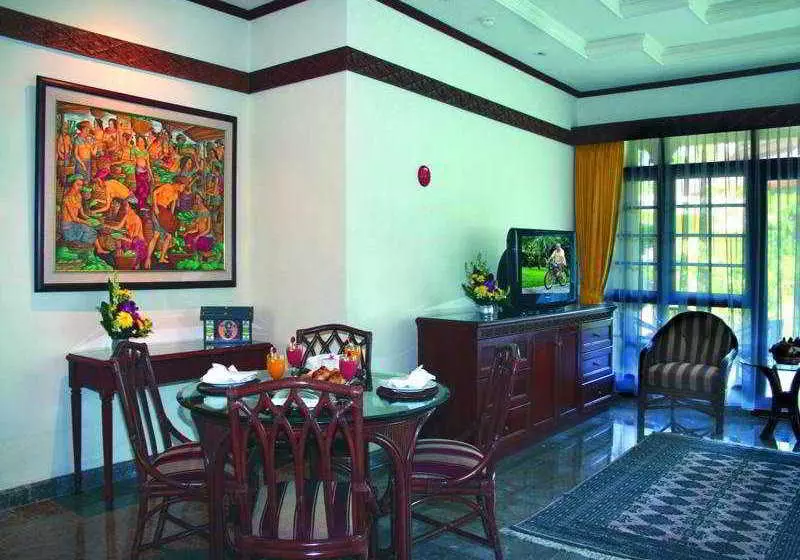 Fotos del hotel Bali Desa Suites:  5