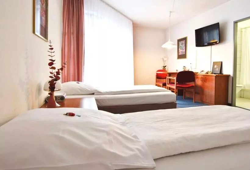 Fotos del hotel Hotel Feuerbach Im Biberturm Stuttgart:  23