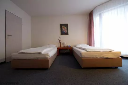 Fotos del hotel Hotel Feuerbach Im Biberturm Stuttgart:  7