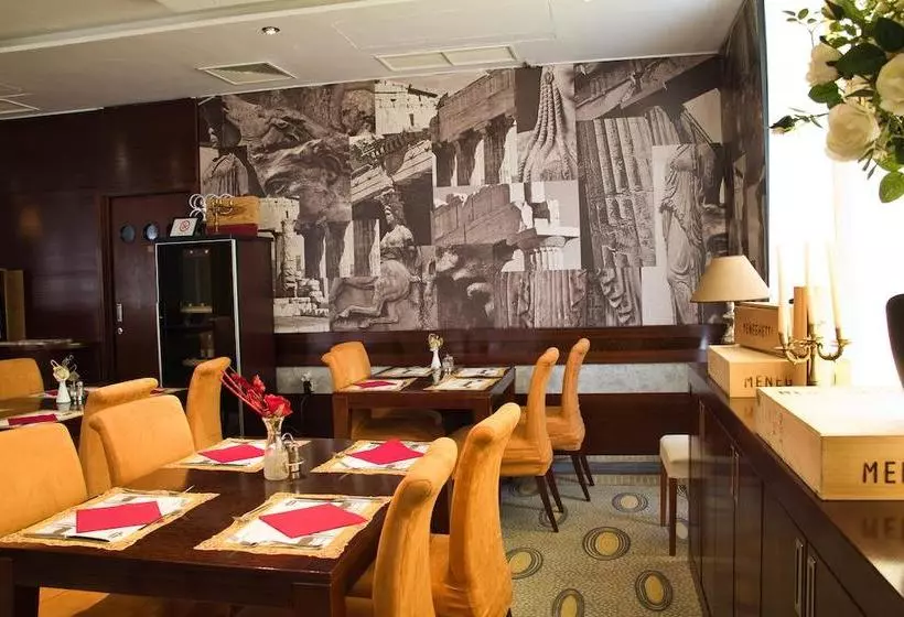 Fotos del hotel Atina:  12