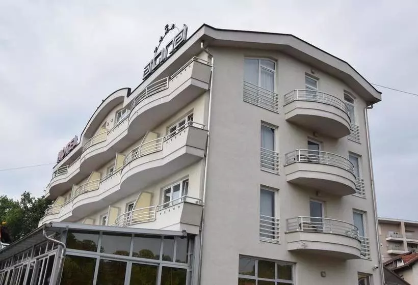 Fotos del hotel Atina:  10