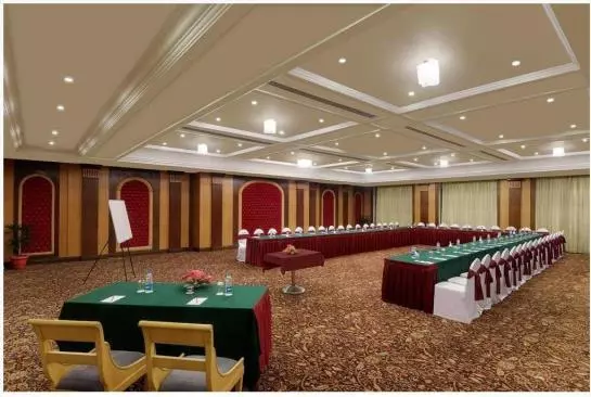 Fotos del hotel India Awadh:  4