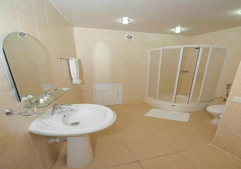 Fotos del hotel Kichik Gala:  8