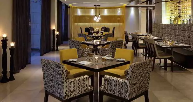 Fotos del hotel Dusitd2:  5