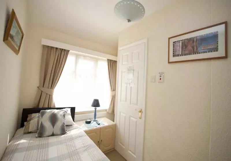 Fotos del hotel James Guest House:  5