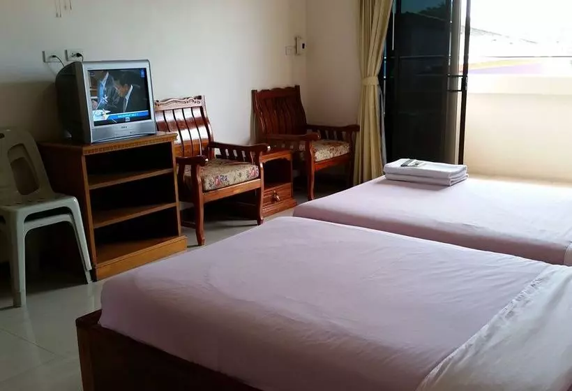 Fotos del hotel Tassanee Garden Lodge:  15