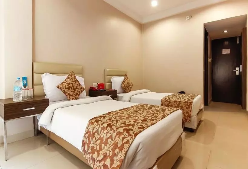 Fotos del hotel Oyo Rooms Hyderguda Himayathnagar:  17