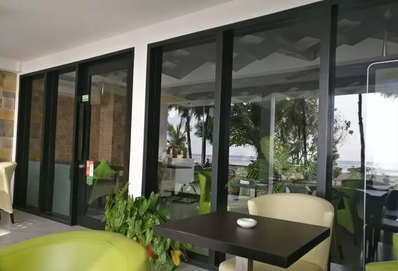 Fotos del hotel Simry Beachside Maldives:  5