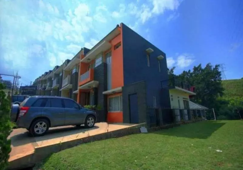 Fotos del hotel D’orange Villa, Forest Hill Resort - Dago Pakar:  2